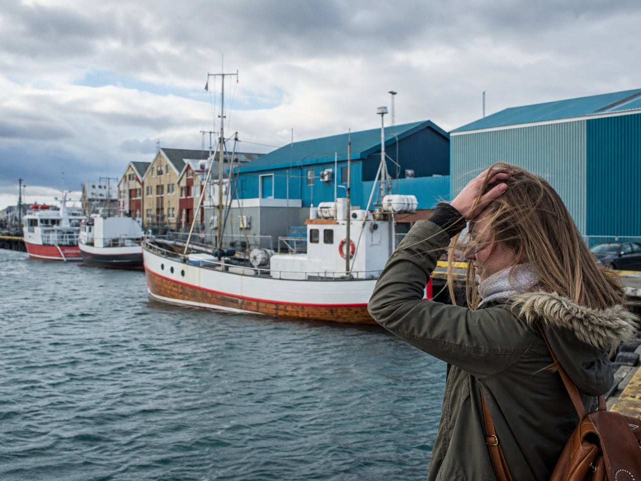 Wind on the harbor